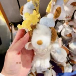 Classic Comic Character Universal Studios Osaka Winter Charlie Brown Plush Doll Cute Bag Pendant - 图片 5